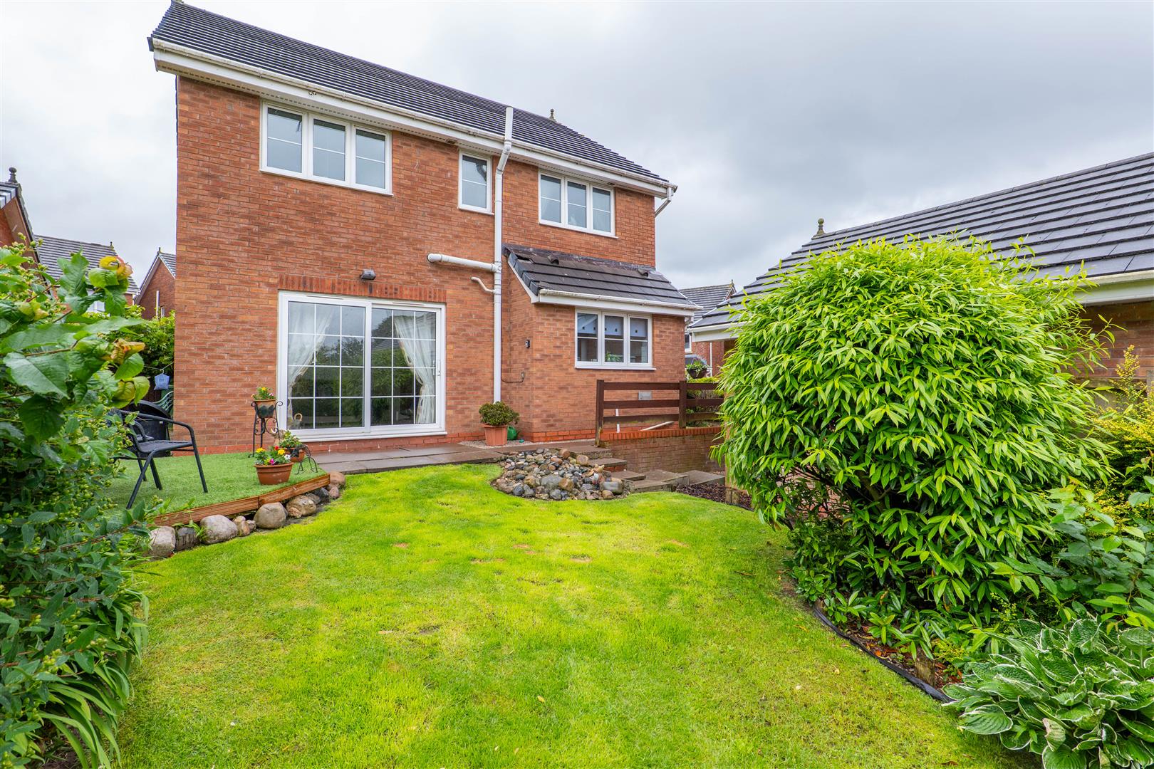 4 bed property in Delph Way, Chorley